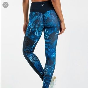 Gymshark ocean camo leggings -XS